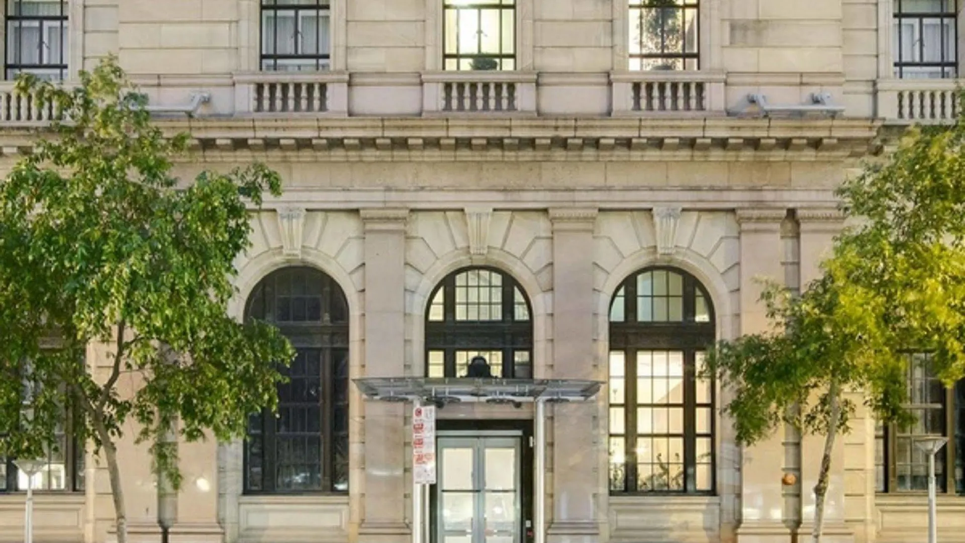 Macarthur Chambers Brisbane