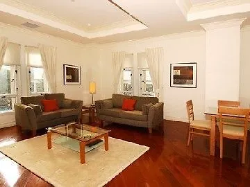 Macarthur Chambers Brisbane Aparthotel